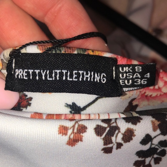 Pretty Little Thing: Floral Midi Dress 👗 *NEW* - Picture 8 of 8